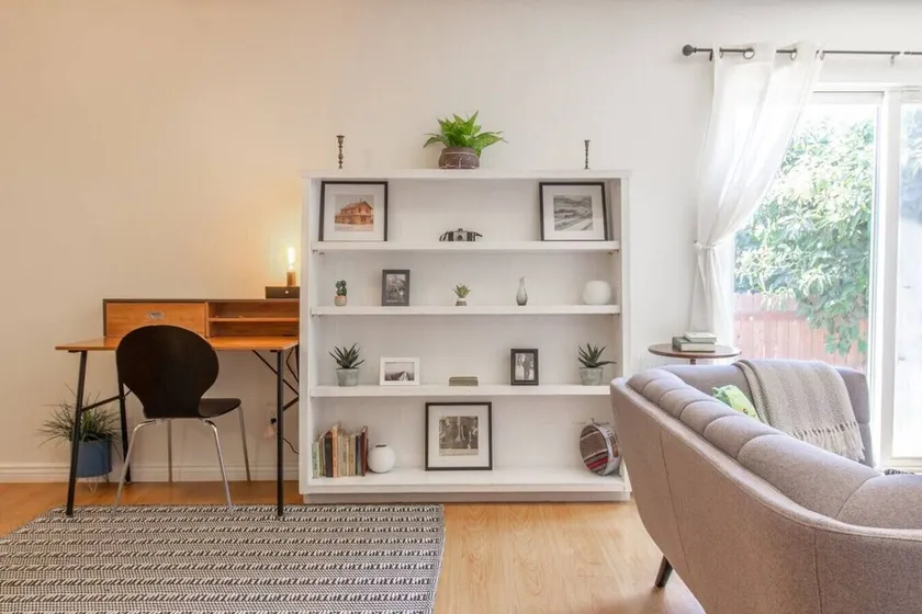 Chill Avocado Apartment with Responsive Host - Image 1