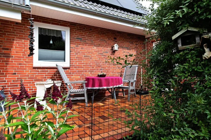 Appartamento 'Nordsee-Ferienwohnung Halligland' con terrazza in comune, giardino privato e Wi-Fi - Image 1