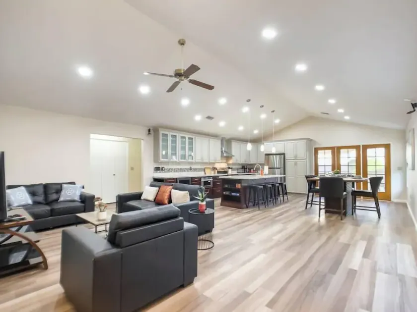 Immaculate!  Single-Story 3bdr | Chandler - Image 1