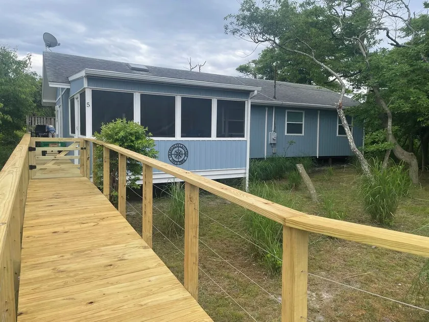 Beach house Davis Park, Fire Island  - Image 1