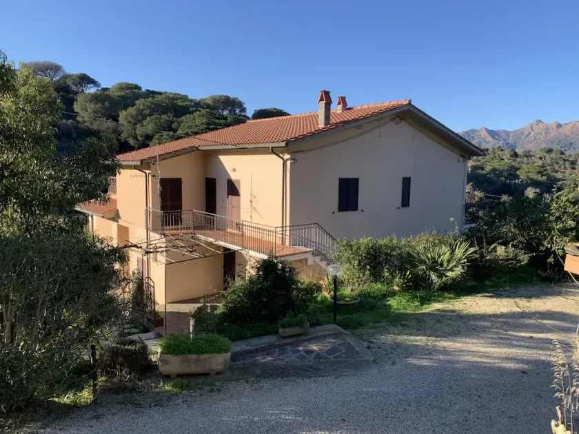 Comodo appartamento in zona tranquilla a pochi metri dal mare - Image 1