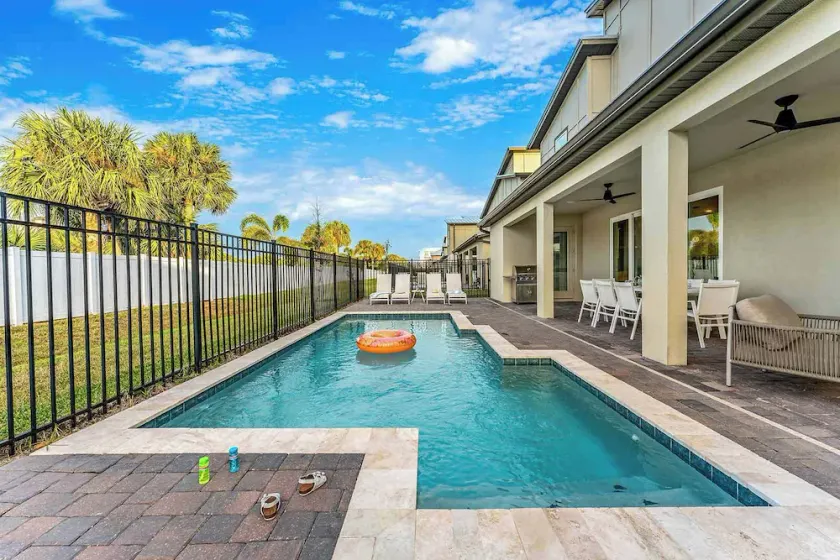 The Seanic Estate | Premium Beach Home w Pirate BR, Casino, Arcade, Near Disney - Image 1