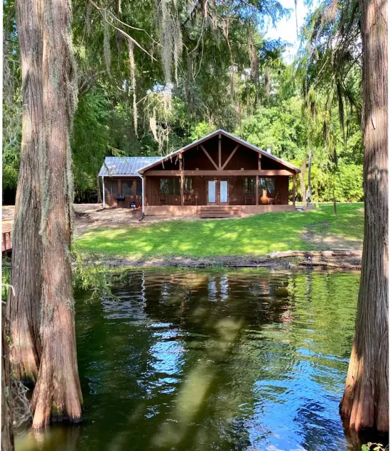 New Cabin on Lake Enterprise in Wilmot Arkansas - Image 1