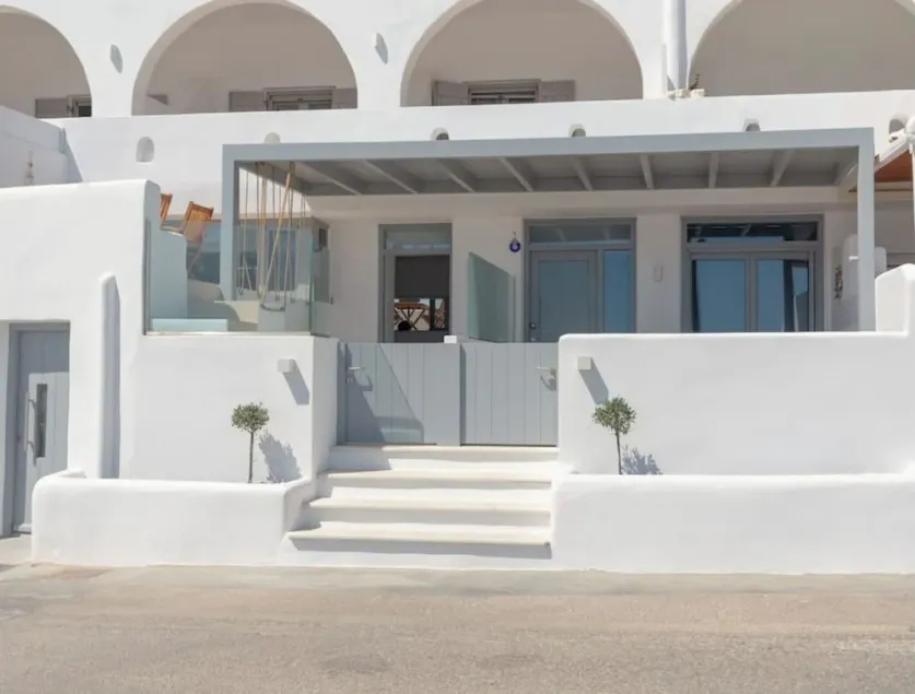 HH Bay | Luxury house by the sea - Image 1