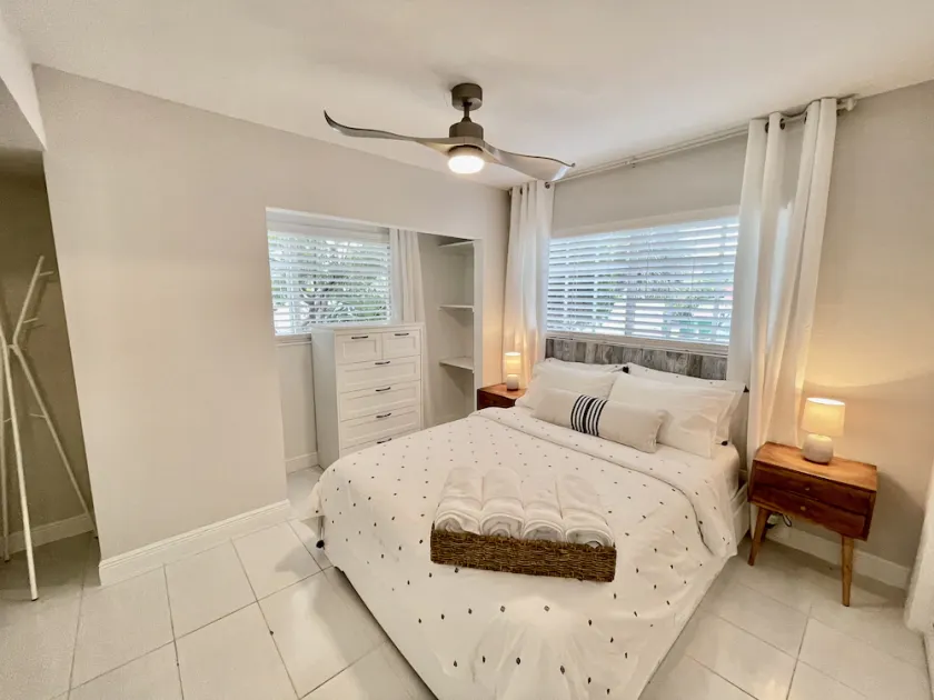 Perfect Beach Escape 1BD/1Bath Close to Everything - Image 1