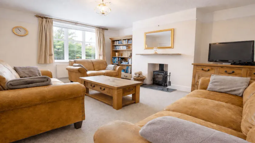 Cloudbreak Braunton 4 Bedroom, Sleeps 8, Dog Friendly - Image 1