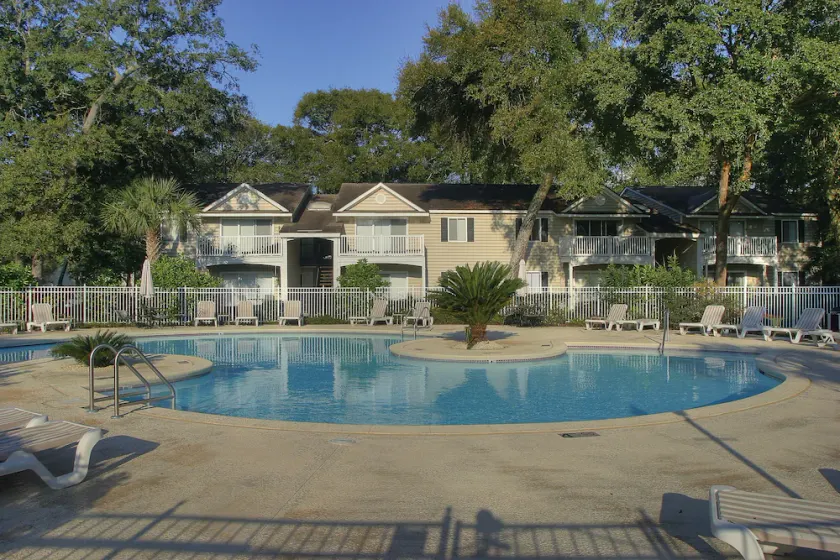 1st Floor Ocean Walk | Dog Friendly | Easy Walk to Village | Heated Community Pool! - Image 1