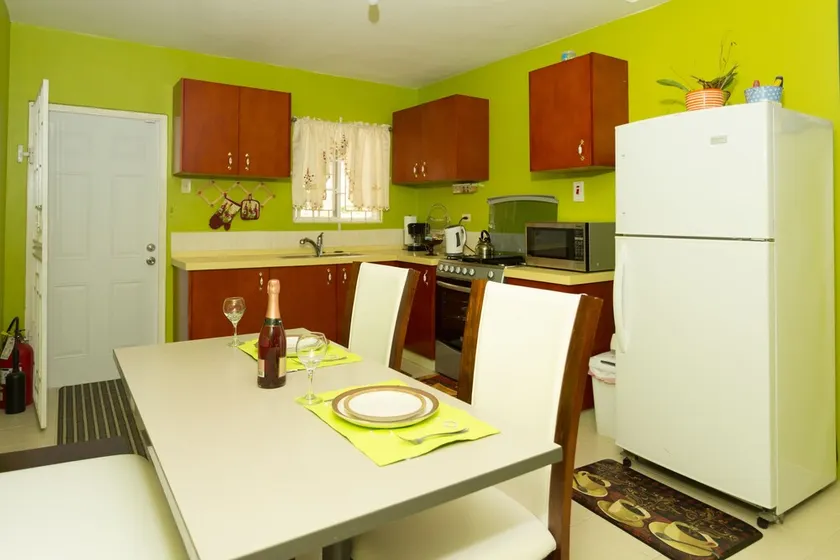 The Hellshire Beach House - Image 1