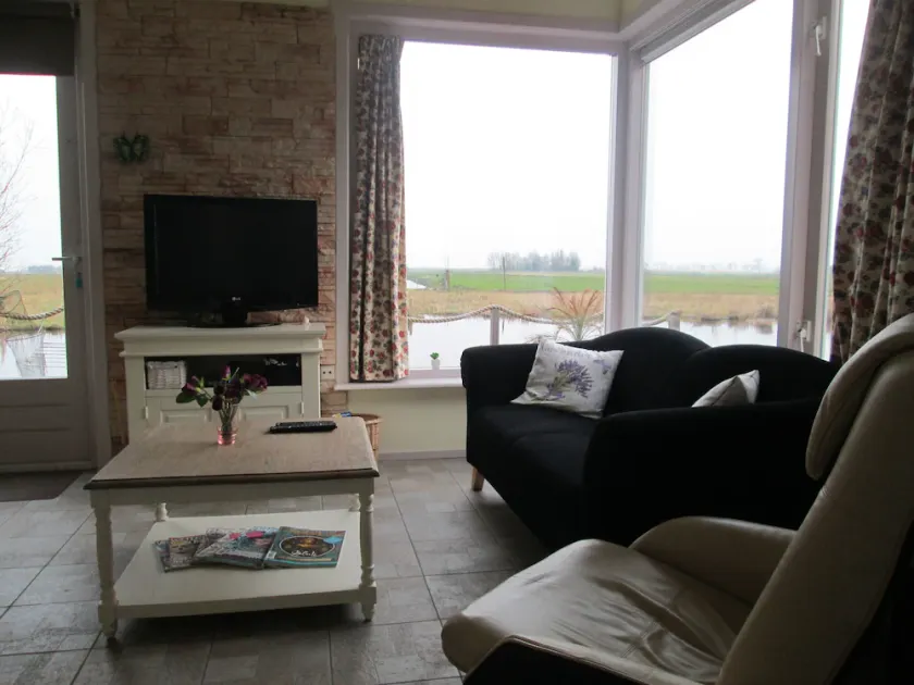 Nouveau !! Maison, avec vue magnifique sur l'eau et les terres agricoles, 10 min à Amsterdam - Image 1