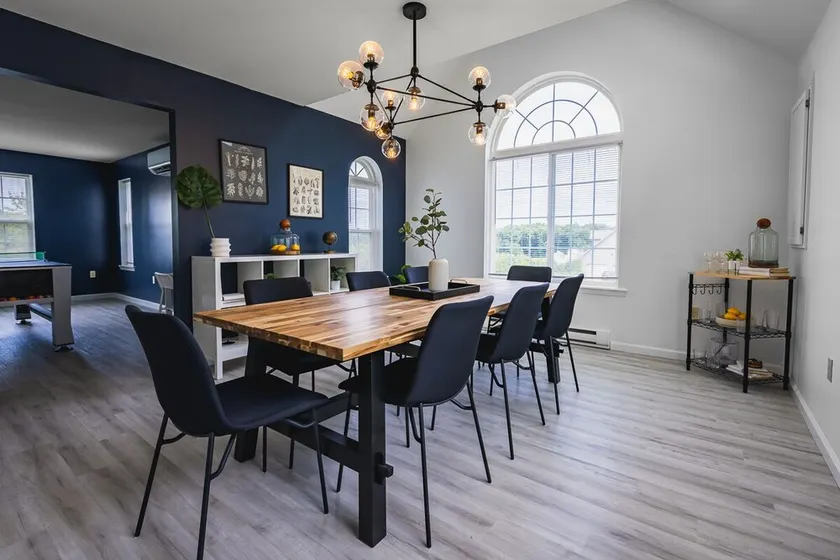 A luxury modern home in the Poconos w/ game room & close to all attractions! - Image 1
