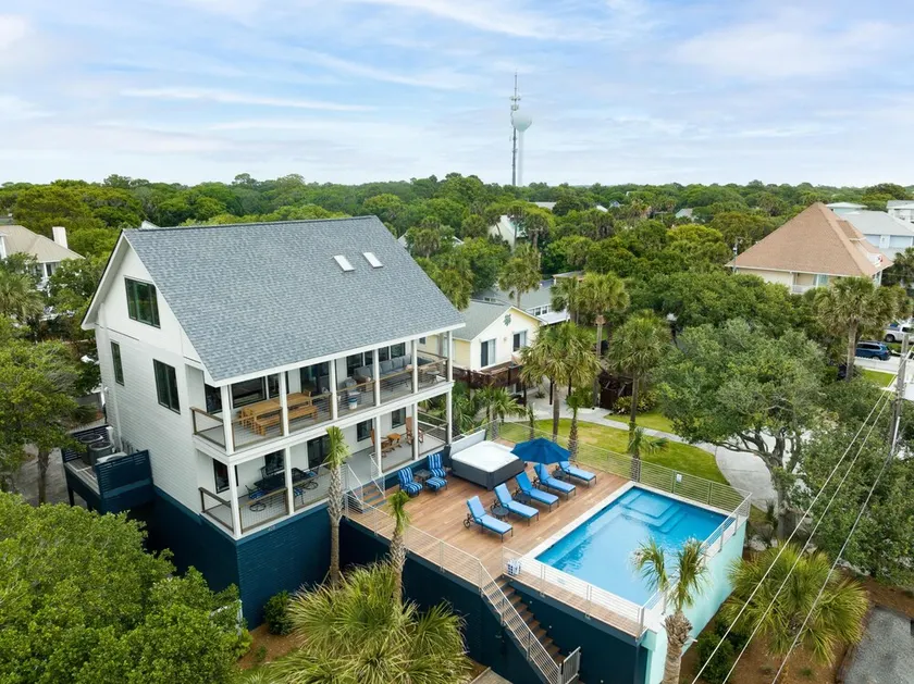 Ocean View Decks, Heated Pool + Hot Tub, Game-Loaded Fun - Image 1