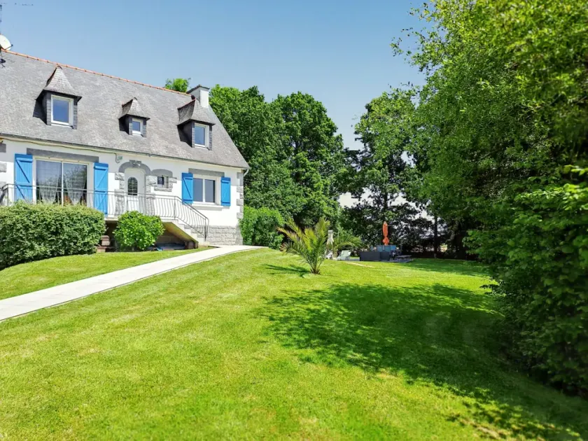 Homerez - Hus i Saint-Alban - Image 1