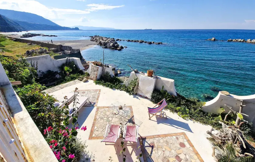 Belle maison de 3 chambres à Scilla (RC) - Image 1