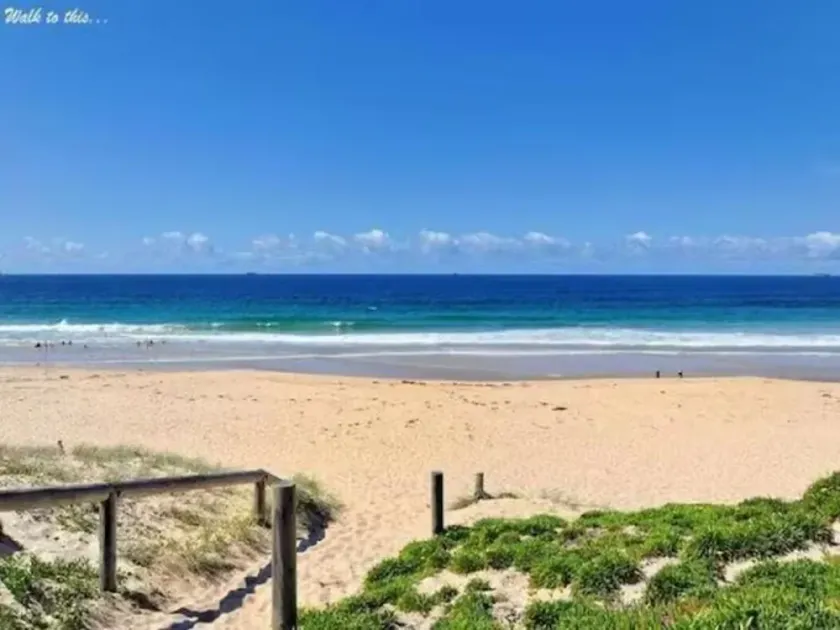 GoneToTheBeach - Beach, Spa, Pool table, Pets, Boards, Rods, Bikes. \n Awesome. - Image 1