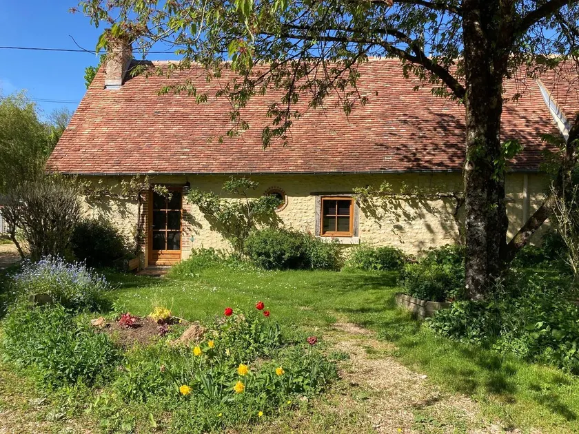 Casa rústica junto al GR31: Descubre Bourges y Sancerre - Image 1
