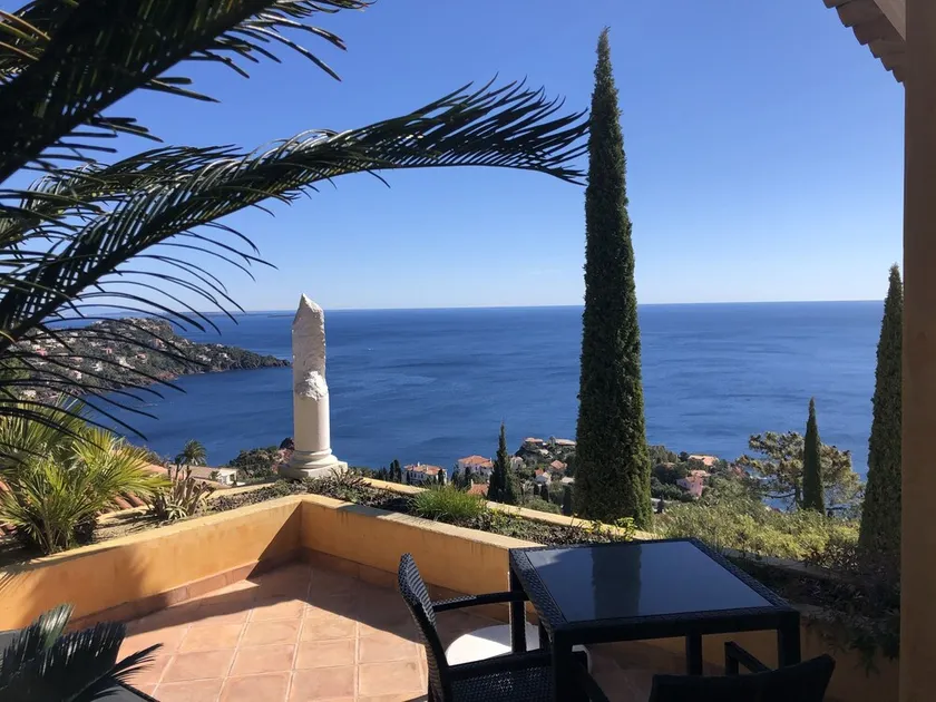 SUPERB 80m2 APARTMENT PANORAMIC SEA VIEW FROM THE ALPS TO THE ESTEREL - Image 1