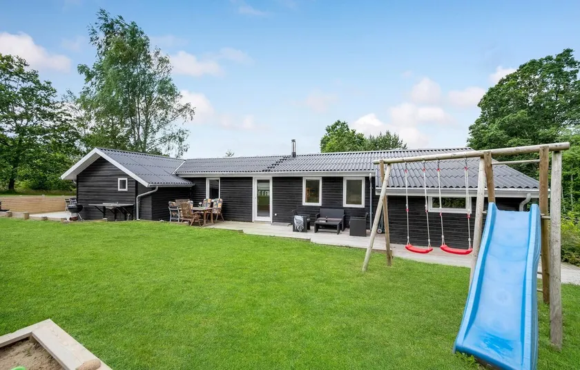 5 værelses fantastisk hjem i Fårvang - Image 1