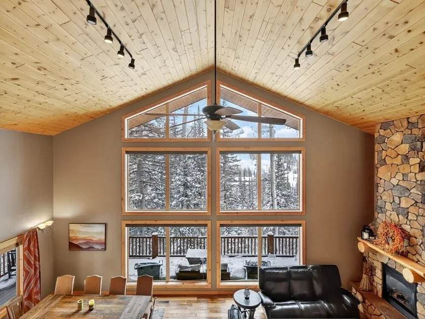 Pinehurst Cabin | Game Room | Sauna | Sleeps 16 - Image 1