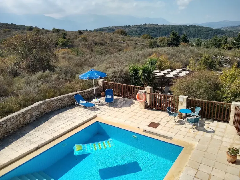 Villa with private pool, beautiful views within easy walk to Vamos village - Image 1