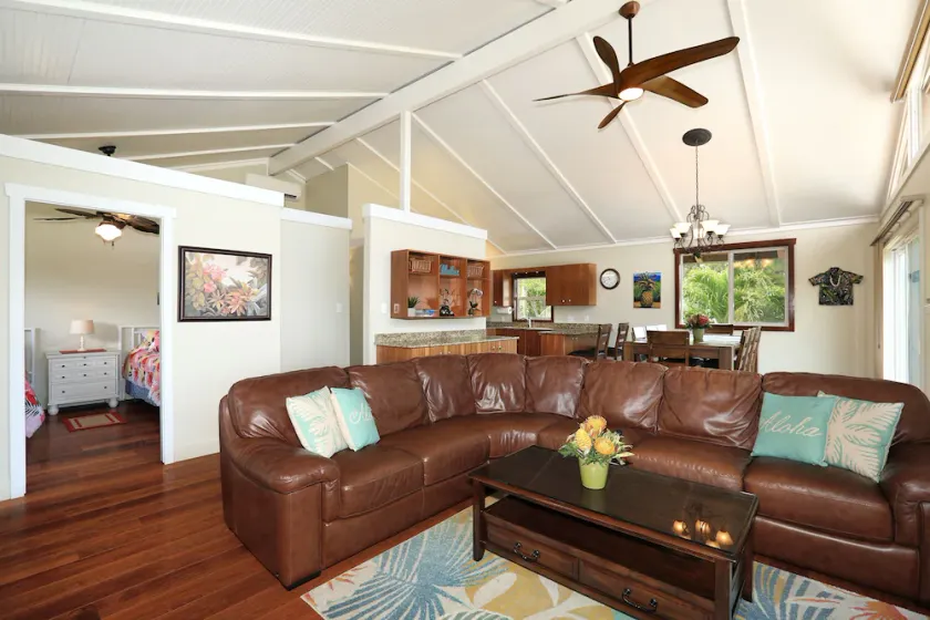 Rummeligt Maui Beach House, privat pool, AC, 6 sovepladser - Image 1