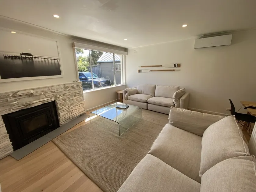 Great location! Just a 4 minute walk from Tideways Beach - Image 1