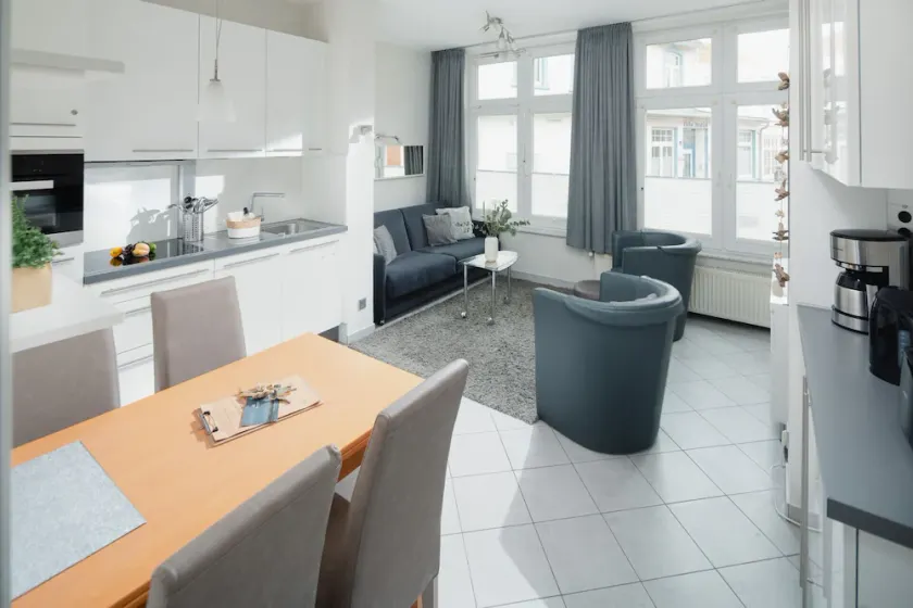 // REGINA MARIS - APARTMENT 1 // - Image 1