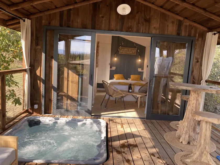 Cabanes Trésors de Campagne,spas privatifs - Image 1