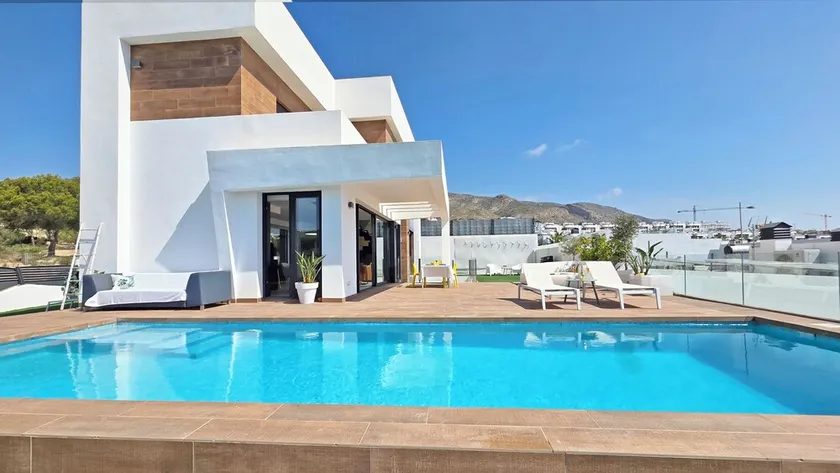 Benidorm Sky - Villa Jamaica con piscina privada - Image 1