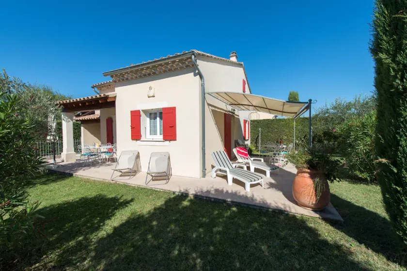 L'Olivière Gîte Charme provençal , piscine,jardin clos prés de Grignan - Image 1