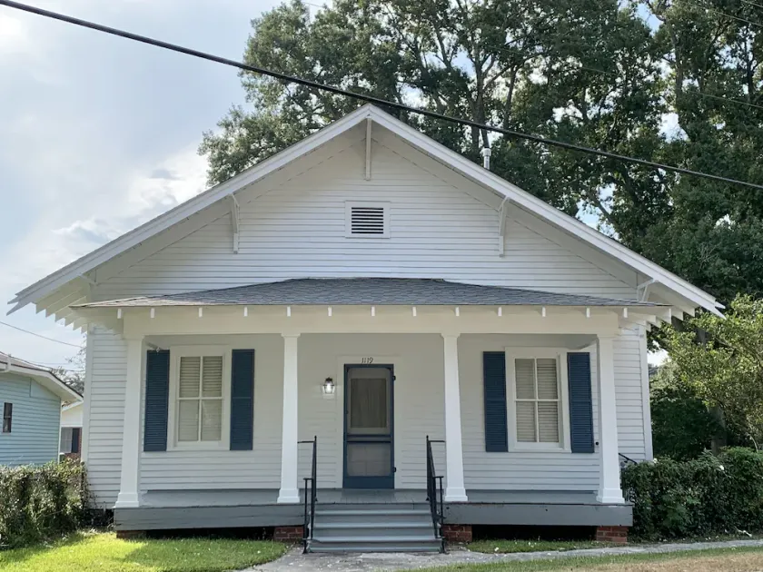 Charming House in Downtown Scott - Image 1