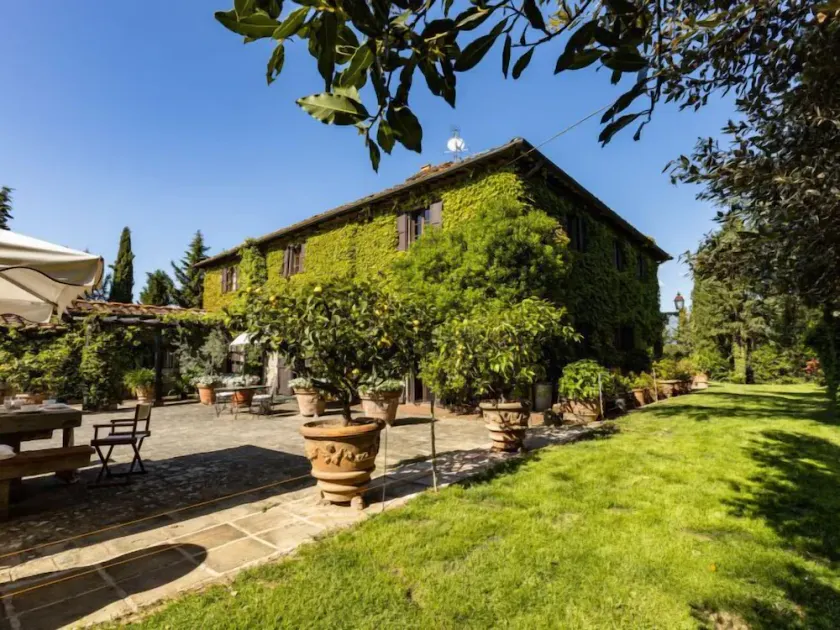 Villa La Torre - Fienile - Casa Prato by Interhome - Image 1