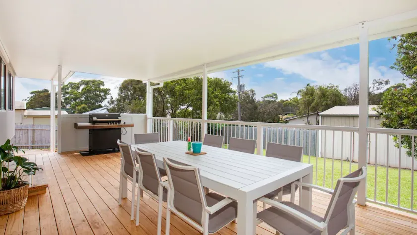 The Relax Shack - Pet Friendly - 8 Mins Walk to Beach - Image 1