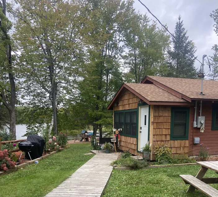 Cozy Cabin #5 formally Birch Point Resort.  Individually owned cabins. - Image 1