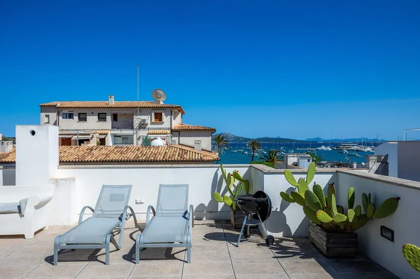 Apartamento Can Fiol II cerca de la playa con vistas al mar, Wi-Fi y terraza - Image 1