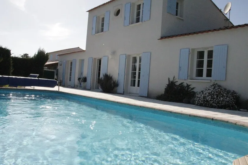 Villa opvarmet pool 200 m strand og skov cykler meget stor have meget stille - Image 1