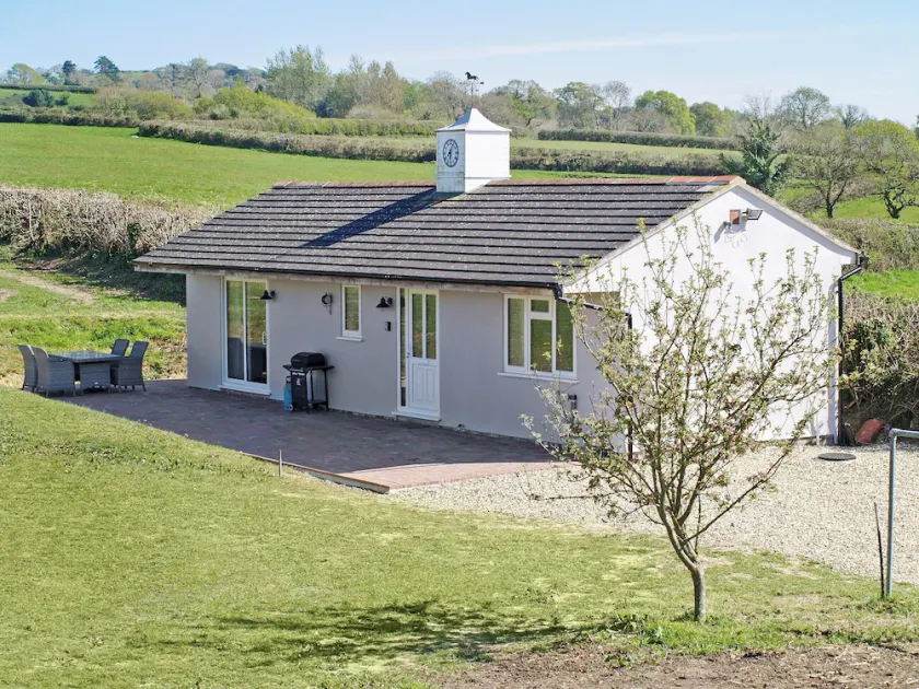 The Stables At Greenview - Image 1