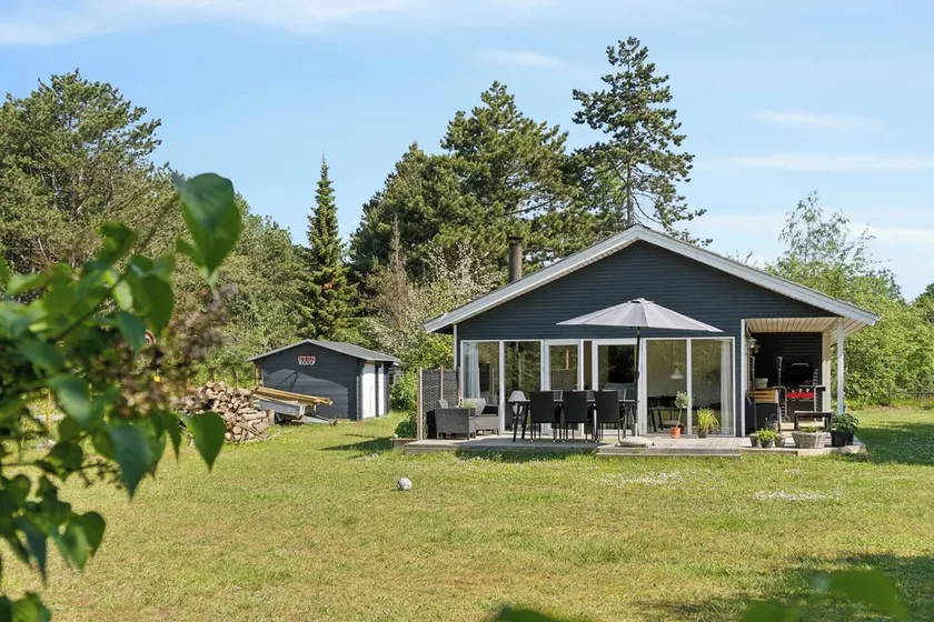 Cozy House With Outdoor Spa - Image 1