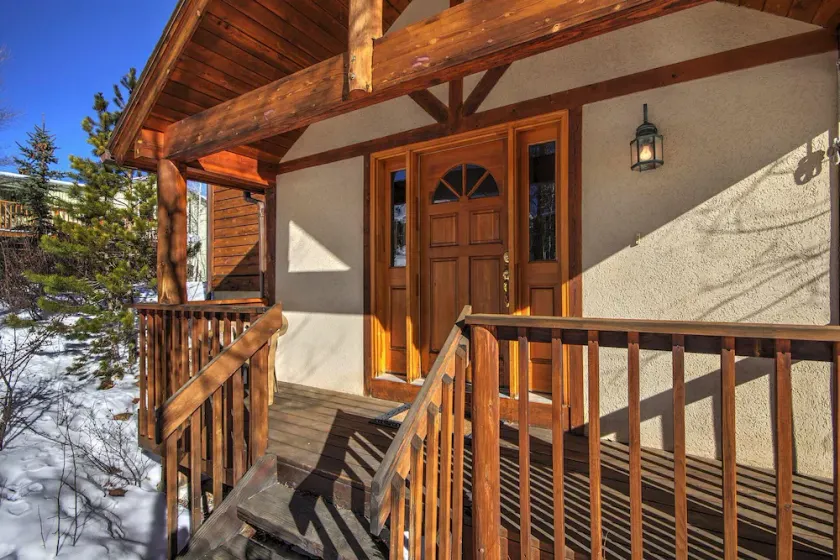 Sauterne Sanctuary 3BR 3BA - Image 1