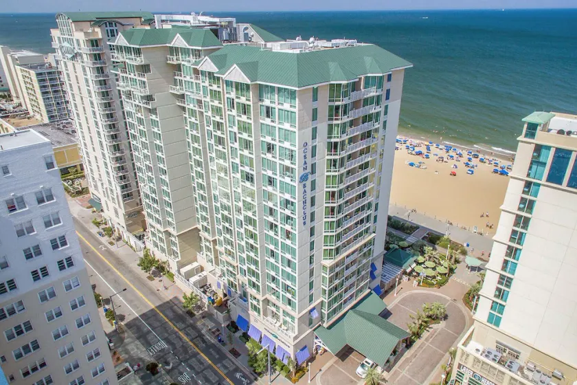 Beachside Location! Beautiful 2 Bedroom Condo in Virginia Beach - Sleeps 6! - Image 1