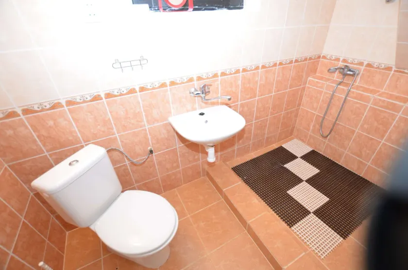 Lush Home In Konstantinovy Lazne With Bubble Bath - Image 1