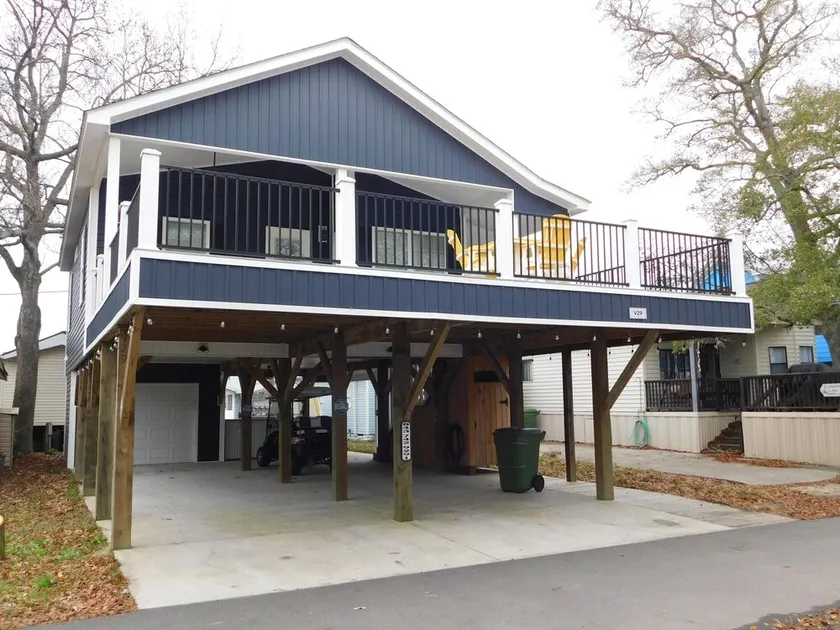 V29 Family-friendly 3BR w/ Outdoor Kitchen + 2 Lounges, Limo Golf Cart - Image 1