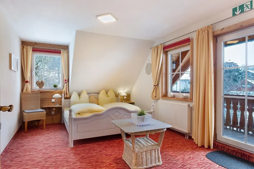 Room 'Doppelzimmer Mit Balkon 28' with Shared Garden, Balcony and Wi-Fi - Image 1