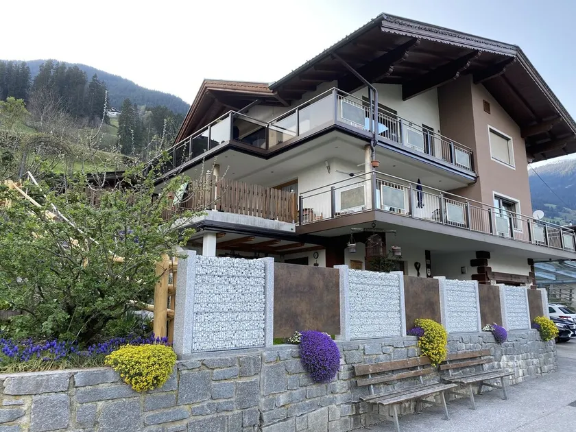 Familievenlig, hyggelig og fantastisk udsigt over Zillertal - Image 1