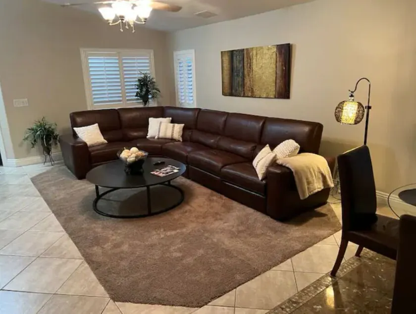 Super clean 3 bedroom+casita Henderson 89052 zip - Image 1