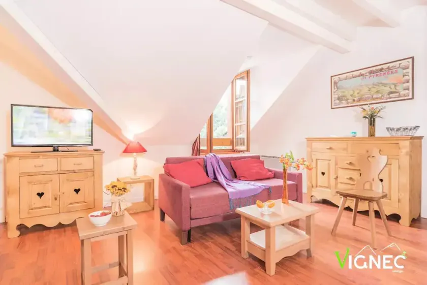 2 Pièces 6 personnes - Résidence Vignec Village - Image 1