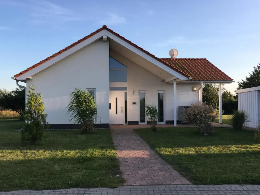 Familievilla - børneparadis, vinterhave, Rügen-ferie med hund - Image 1