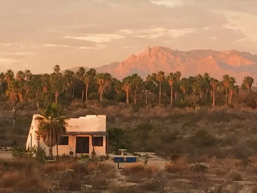 Casita de Luna - Beach 200 yards away, Stunning Views, Peace, Quiet and Nature - Image 1