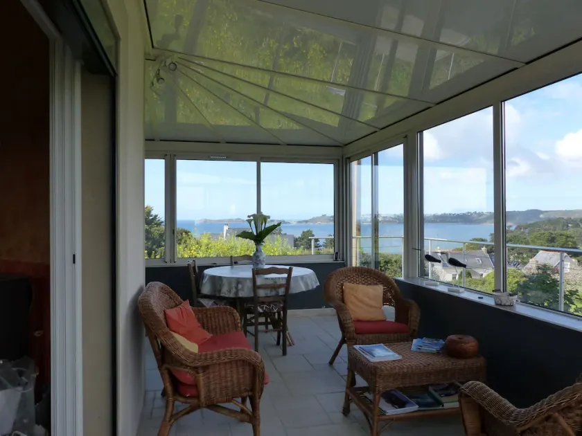 MAISON 4 PERSONNES- CALME CONFORT - VUE SUR MER ET VILLAGE -  500M DE LA PLAGE - - Image 1