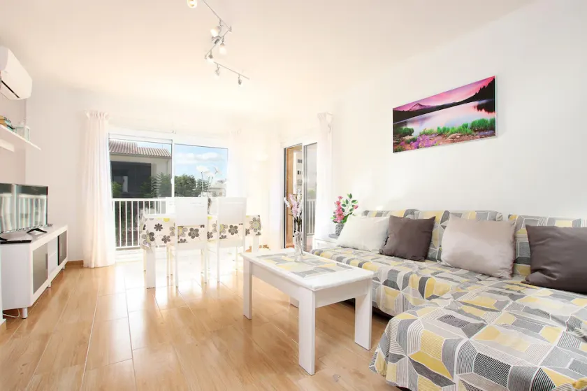 MARCOS. Beautiful apartment in Puerto Pollensa - Image 1