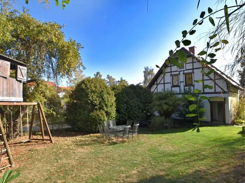 Geräumiges Ferienhaus in Hessen mit Garten - Image 1